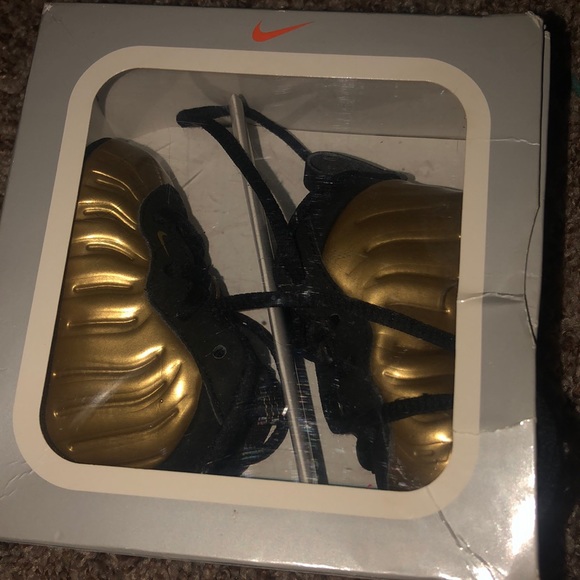 Nike Foamsite’s Gold - Picture 4 of 5